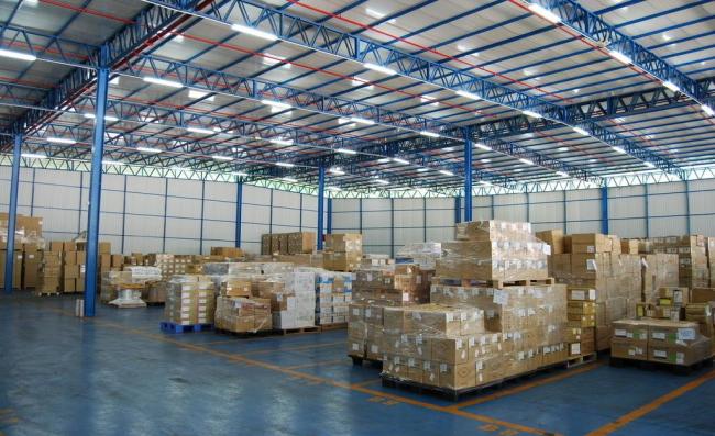 wearhouse01